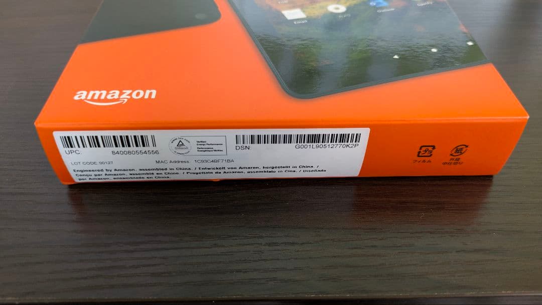 第11世代 Fire HD 10 タブレット 32GB　128GB SDカード付