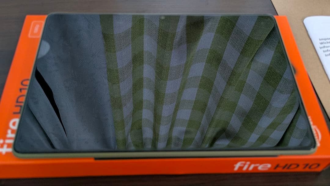 第11世代 Fire HD 10 タブレット 32GB　128GB SDカード付