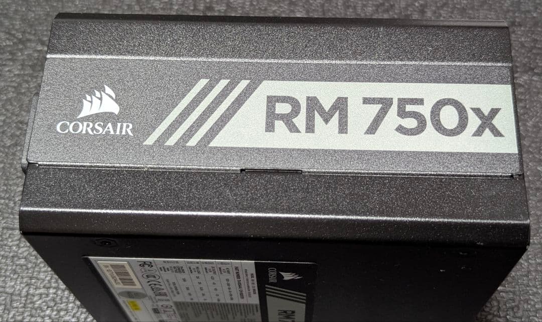 電源ユニット Cherubi Urd CORSAIR RM750x 750W