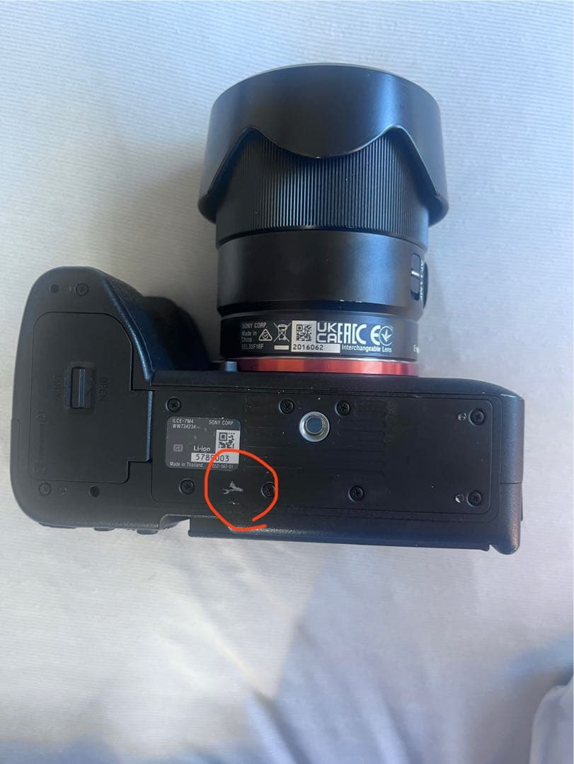 Sony α7ivミラーレス一眼カメラレンズ付き！！