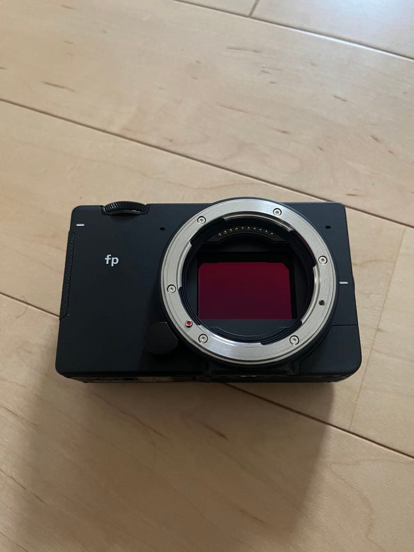 SIGMA fp 美品！ボタン交換済品！