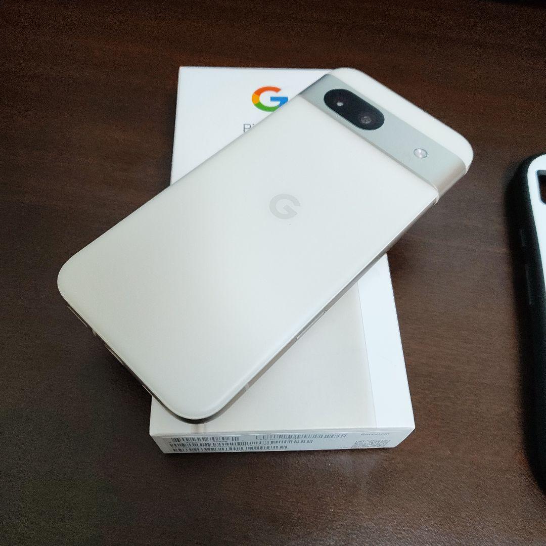 超美品　Google Pixel 8a ホワイト 本体　iFace　フィルム付き