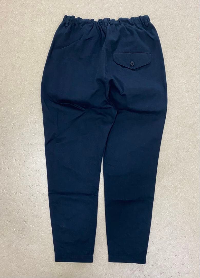 ゴーシュ カツラギ テーパード スリムイージー パンツ ネイビー