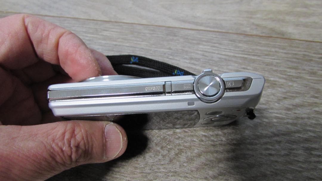 CASIO EXILIM EX-S200 コンパクトデジタルカメラ シルバー