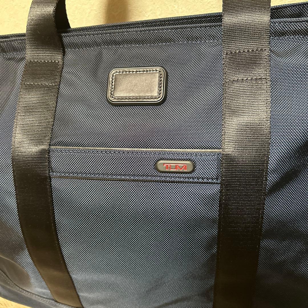 TUMI CARRY ALL TOTE ボストンバッグ