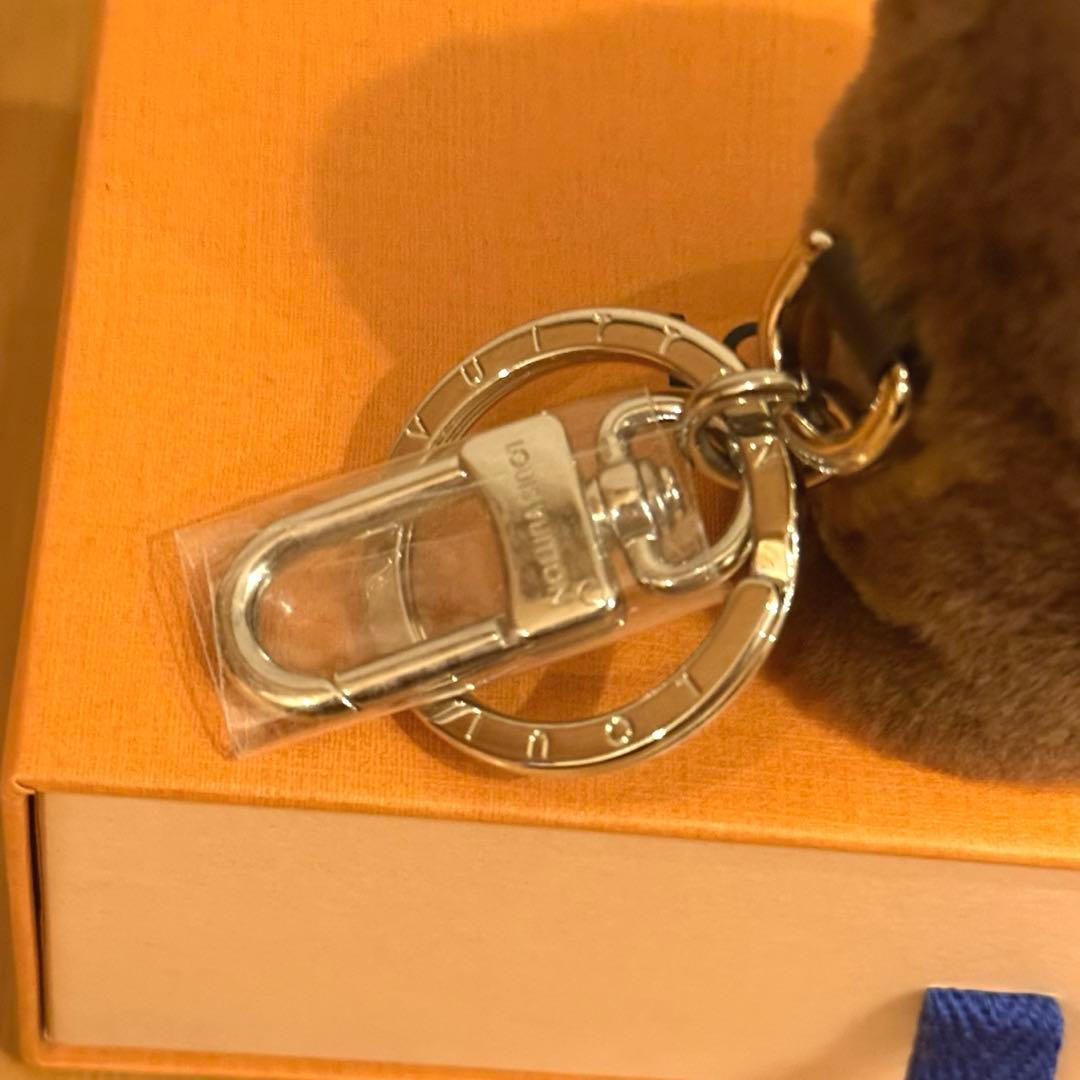Louis Vuitton モノグラムフットプリントキーホルダー