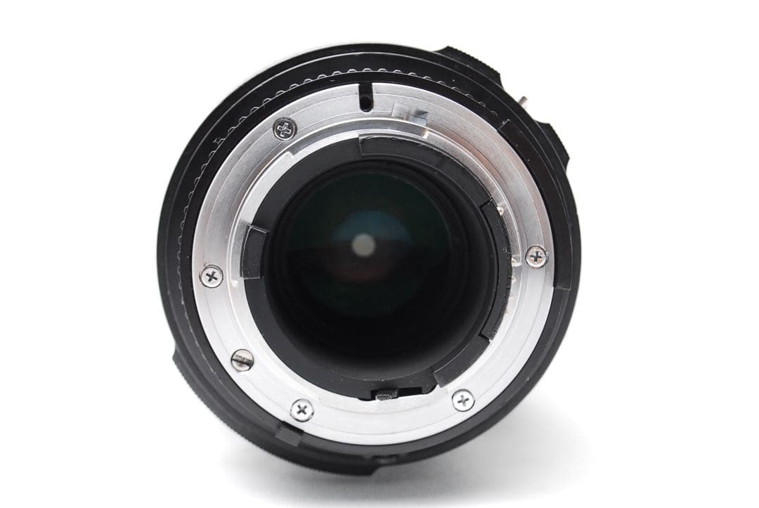 NIKON AF NIKKOR 80-200mm F2.8 ED レトロ描写に◎