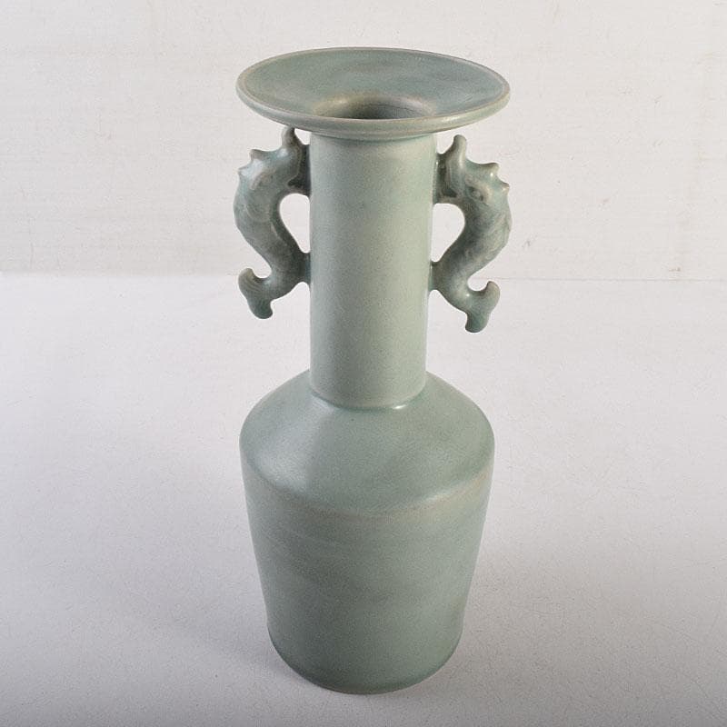 中国　龍泉窯　粉青釉　魚双耳瓶　花生　時代箱付　C　8294