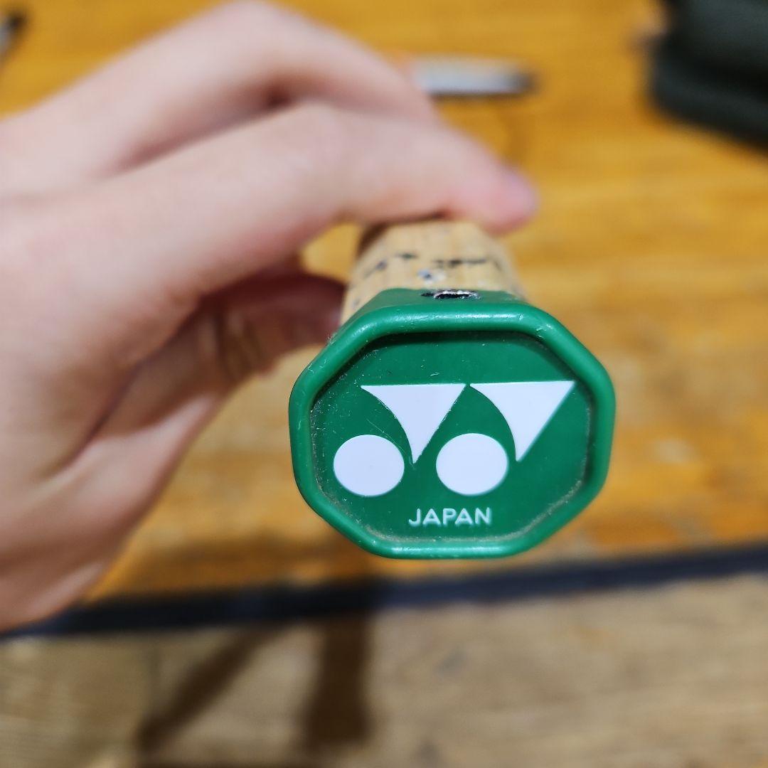 バドミントンラケット YONEX アストロクス77 4U G5 美品