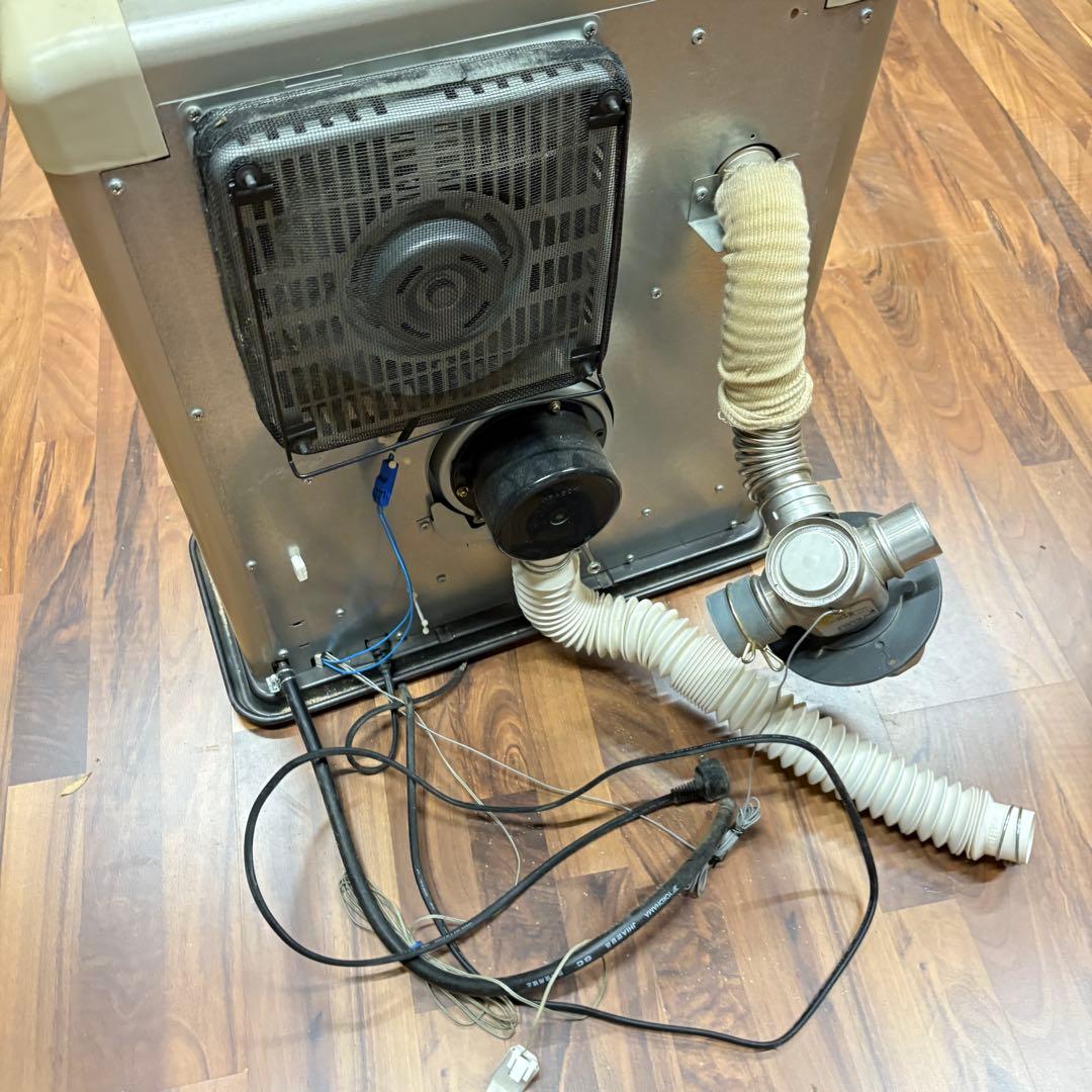 札幌発　サンポット　FFストーブ　FFR-563SX　2017製