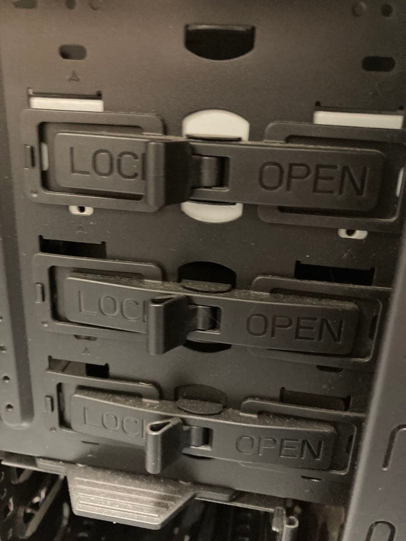 ジャンク　ゲーミングPC タワーケース850w 主要パーツ付属