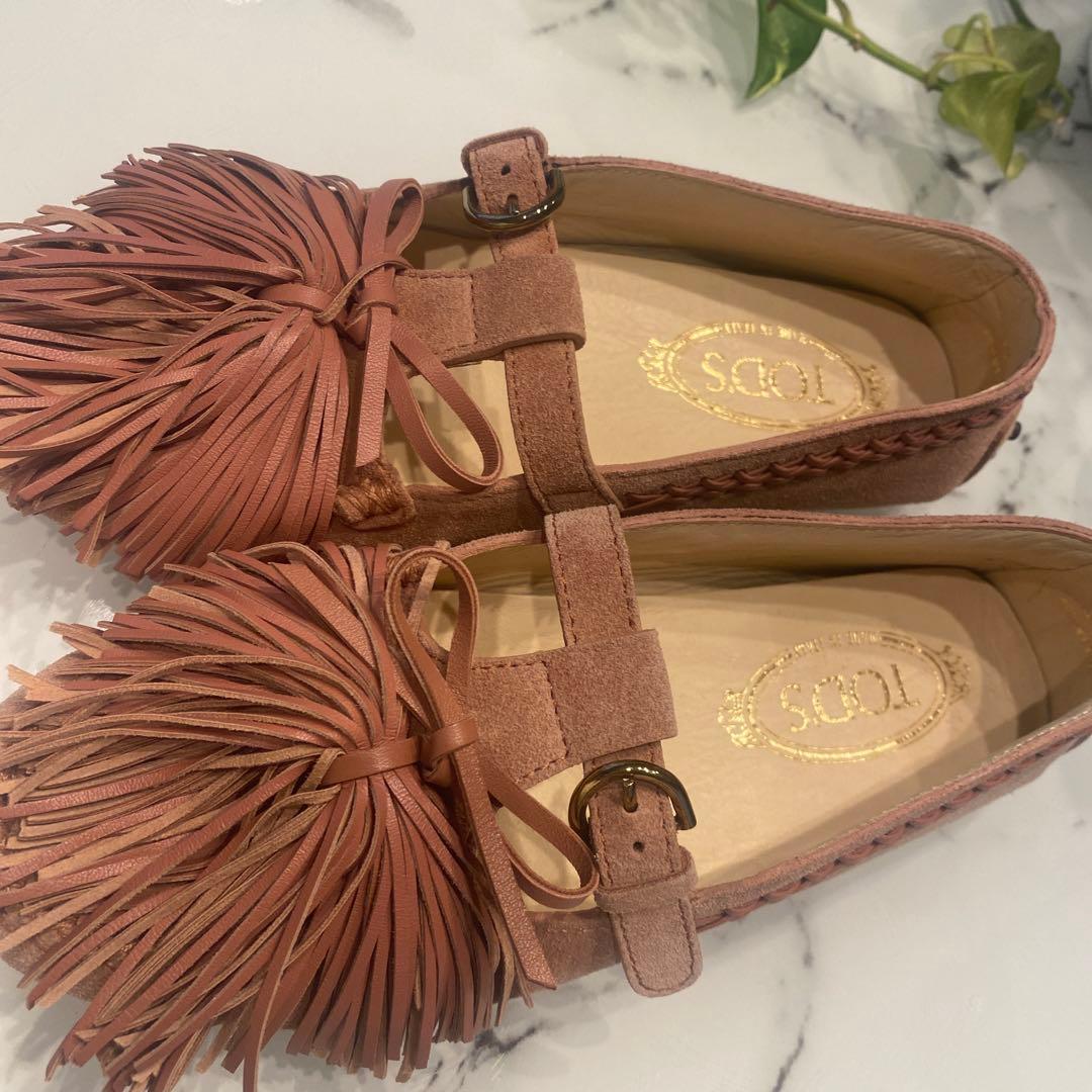 処分セール　『一度着用のみの美品』TOD'S スエード フリンジ付き モカシン