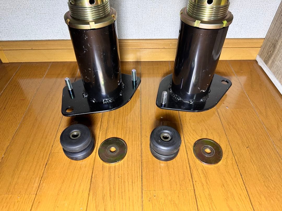 ニーレックス　NCロードスター用調整式アッパーマウント