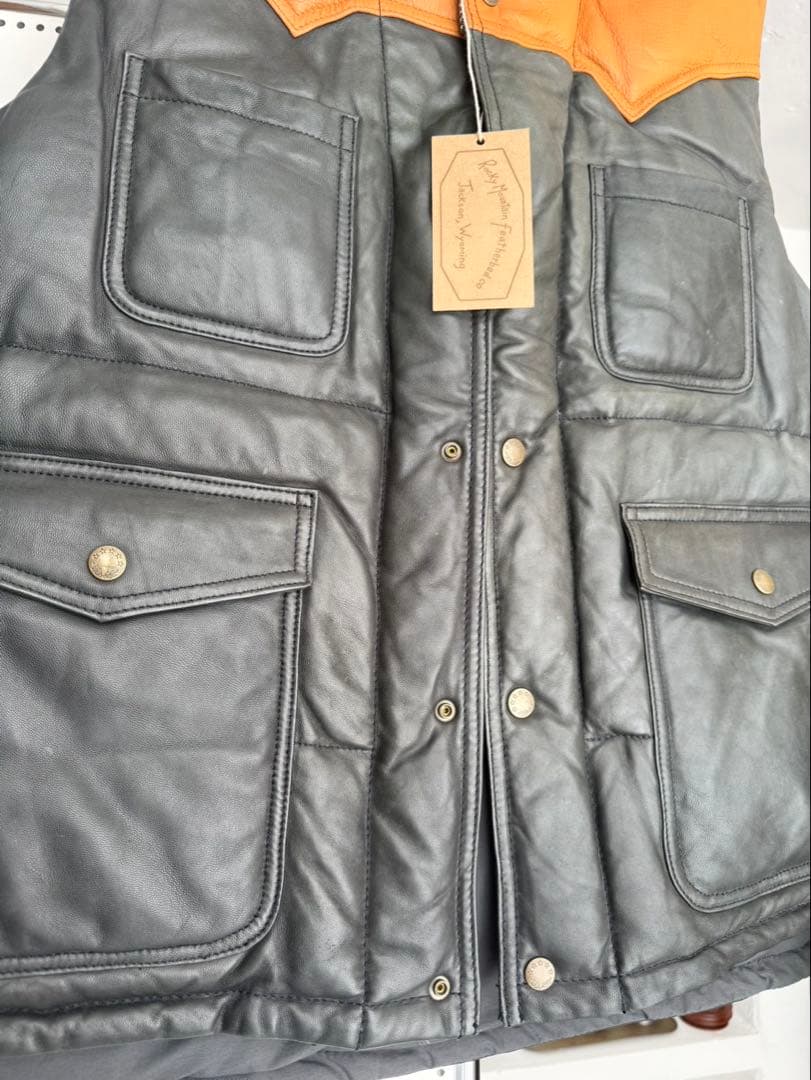 Rocky Mountainロッキーマウンテン フェザー ダウン ベスト