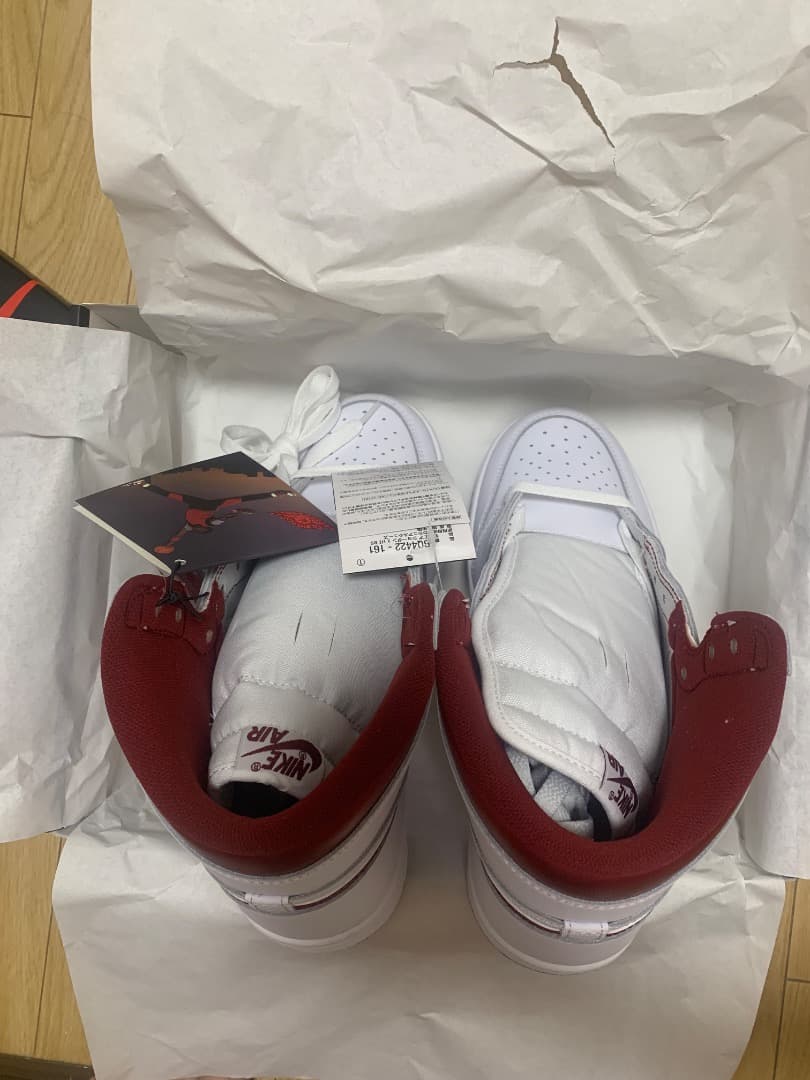 エアジョーダン 85 llic Burgundy