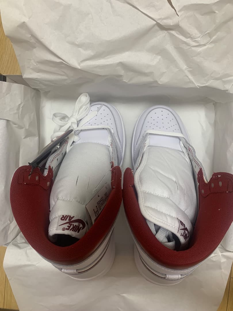 エアジョーダン 85 llic Burgundy