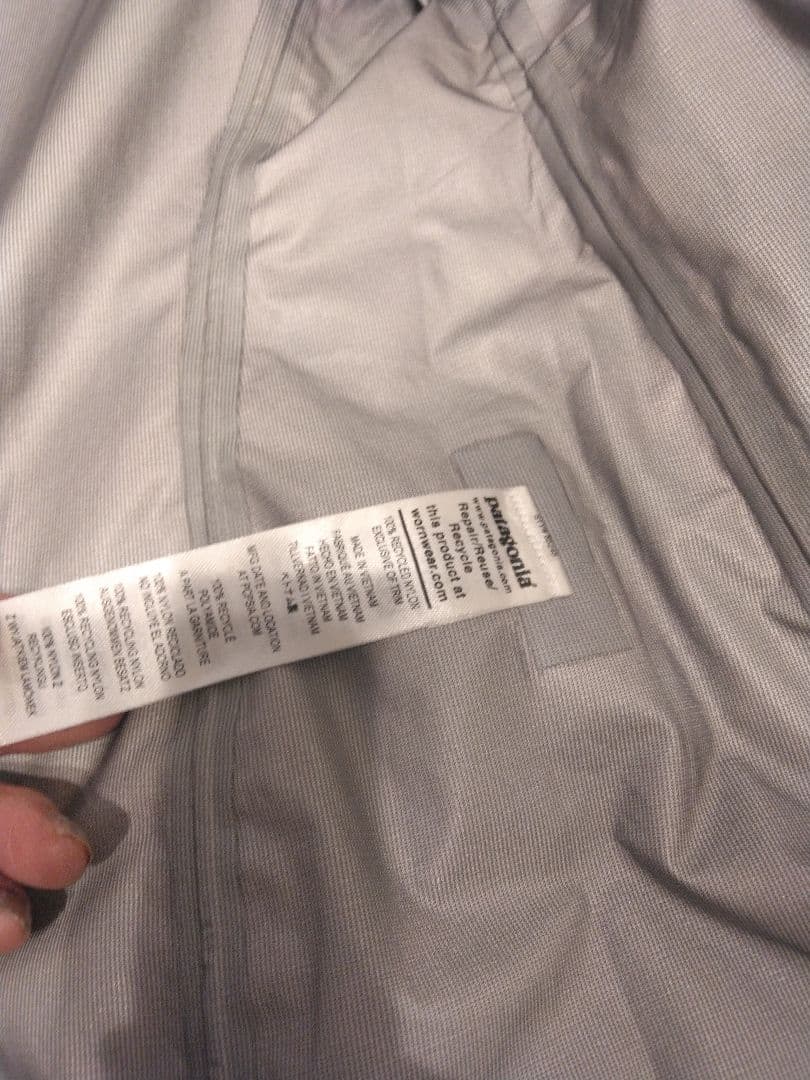 お値下【美品】patagonia パタゴニア　マウンテンパーカー　トレントシェル