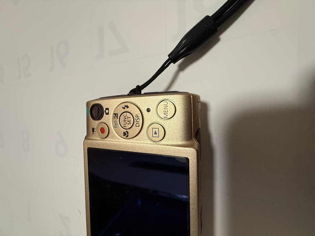 Canon IXY 620F ゴールド