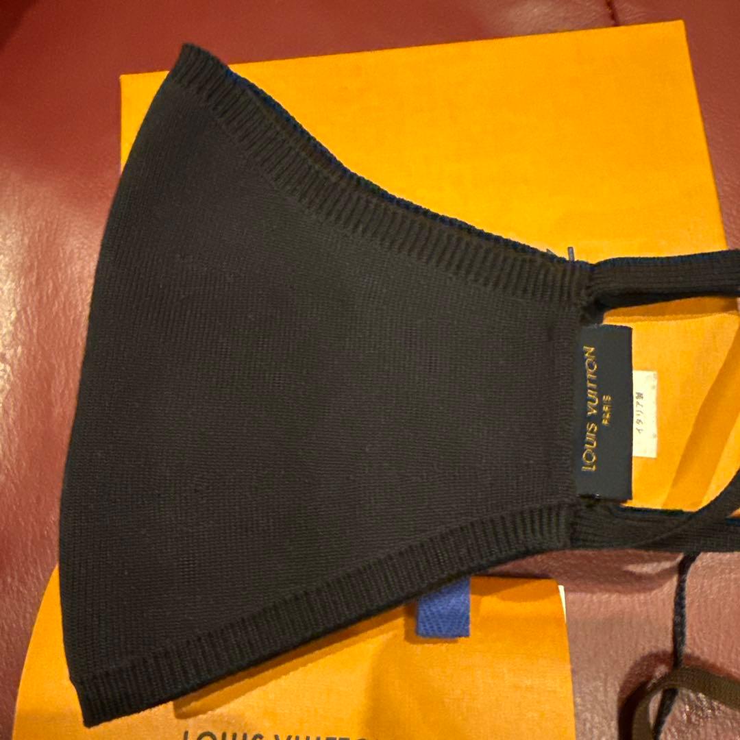 LOUIS VUITTON マスク　ノアール