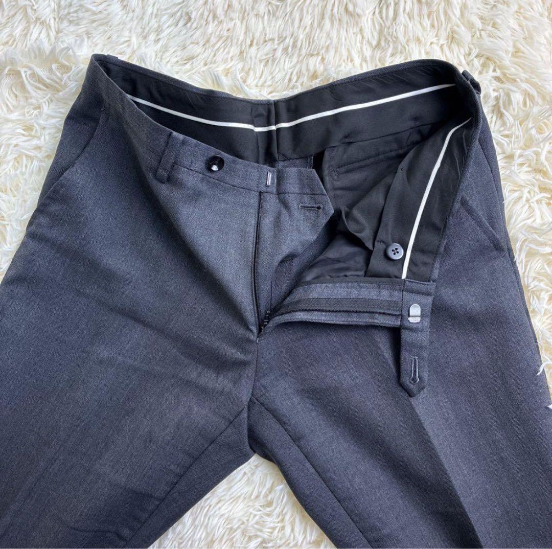 SUITS SEIECT グレー　3ピース ビジネススーツ A5