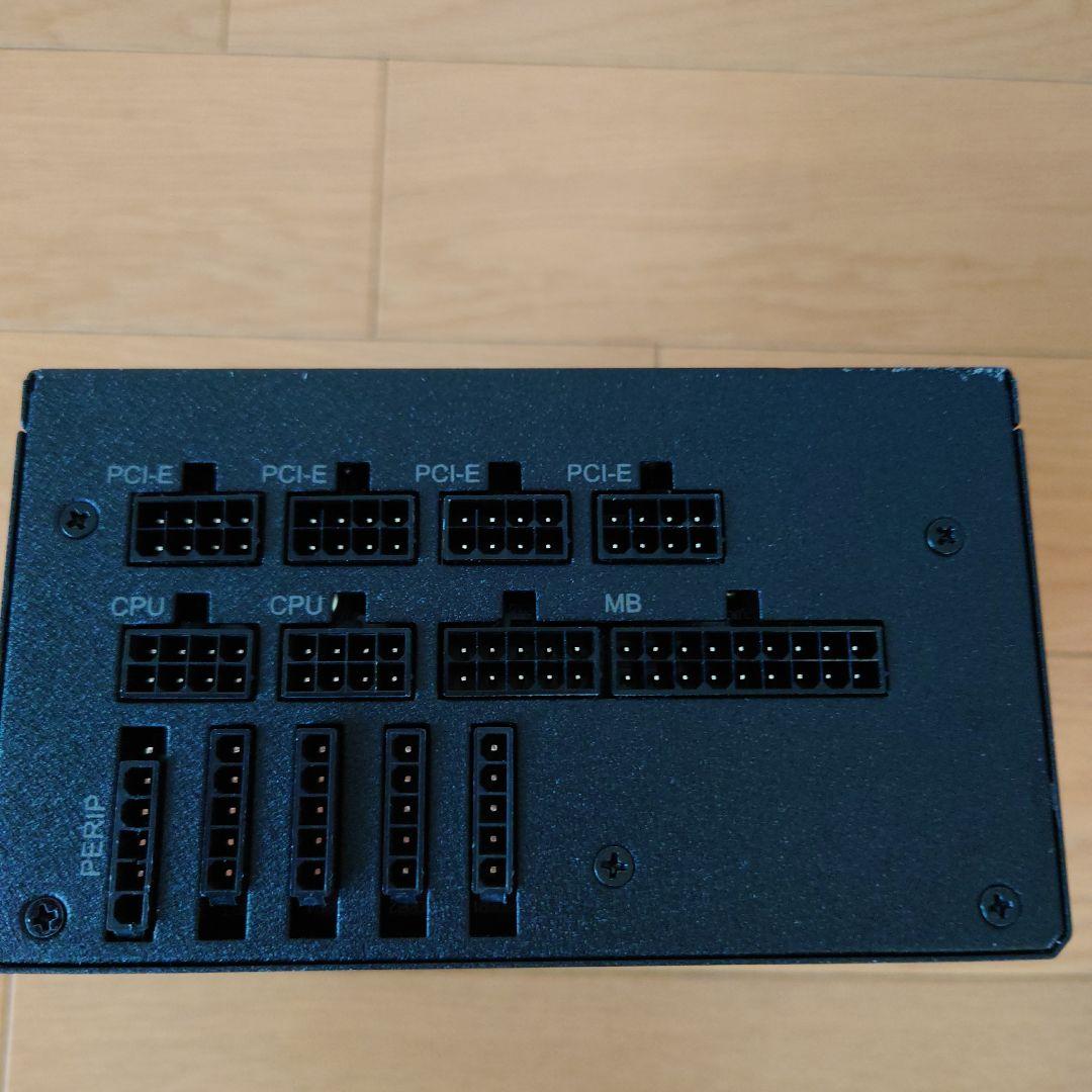 FSP 1000W 80PLUS-Platinum 電源ユニット