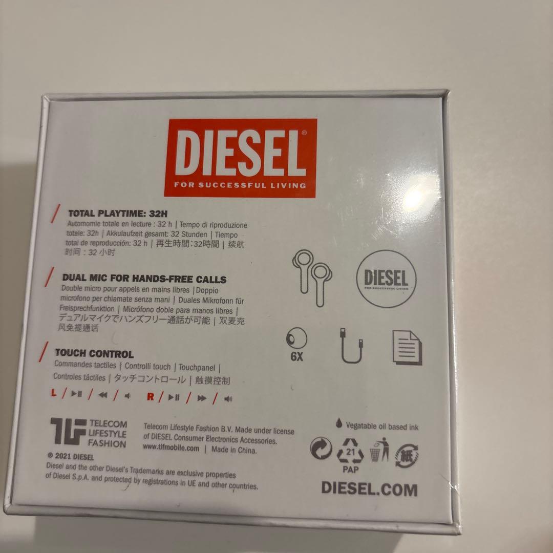 イヤホン DIESEL TRUE WIRELESS EARBUDS