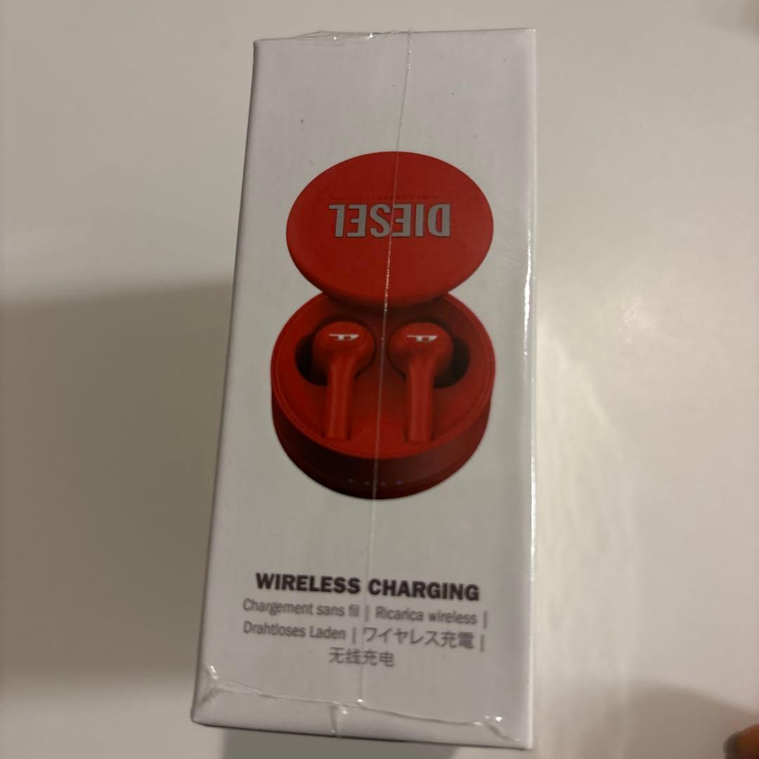 イヤホン DIESEL TRUE WIRELESS EARBUDS