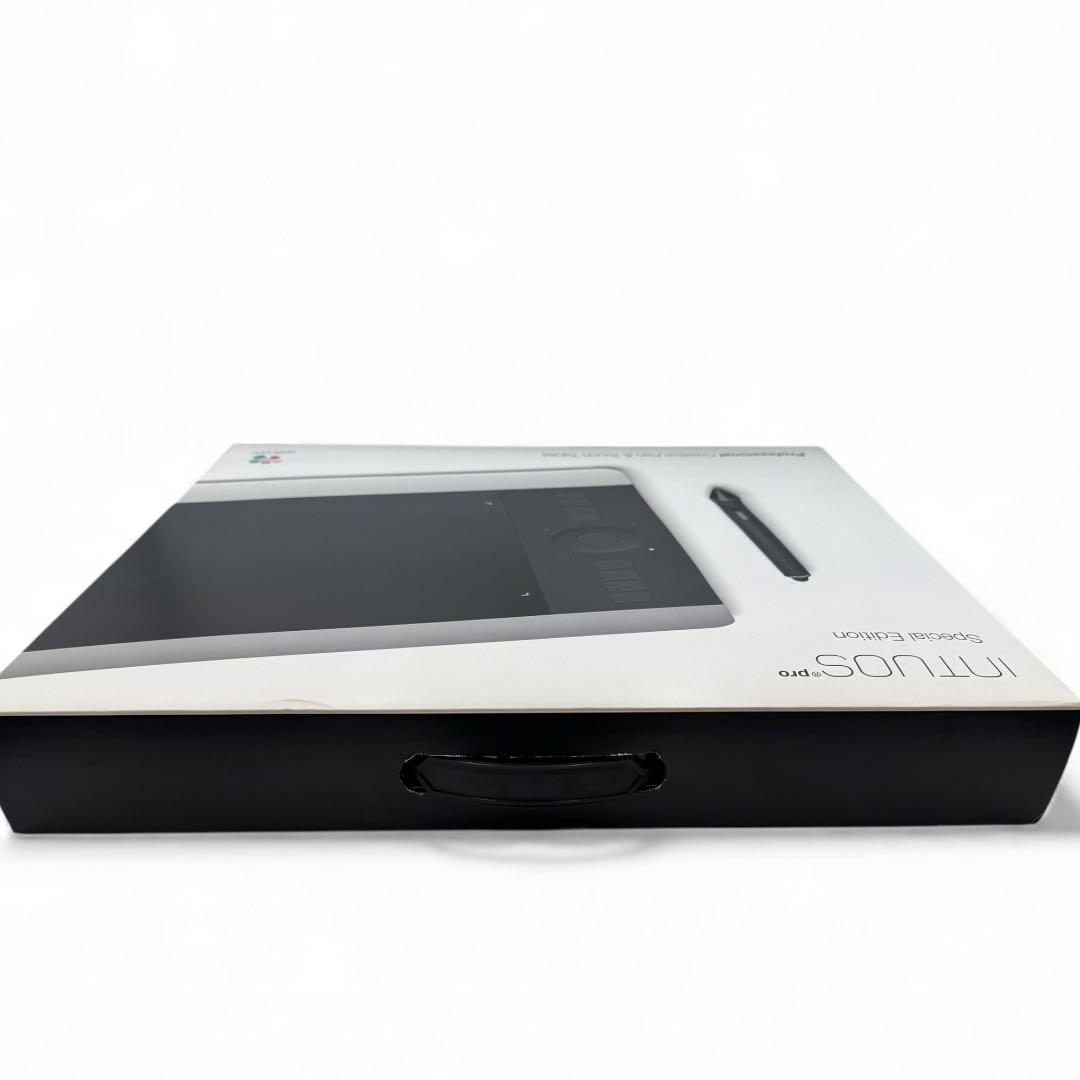 ワコムwacom ペンタブ マンガ イラスト PTH-651/S1