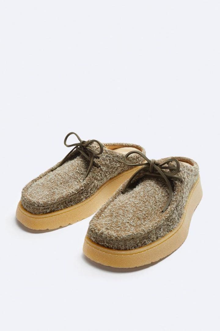 CLARKS × ZARA レザーミュール