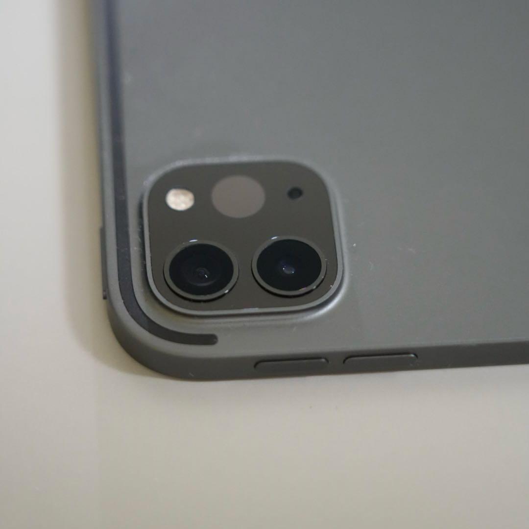 【f】iPad Pro 11インチ（第3世代）＋Pencil付き