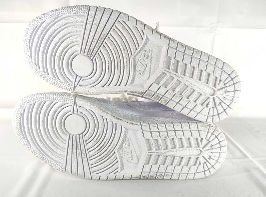 ナイキ NIKE エアジョーダン1ミッドスネークスキンスニーカー レディース