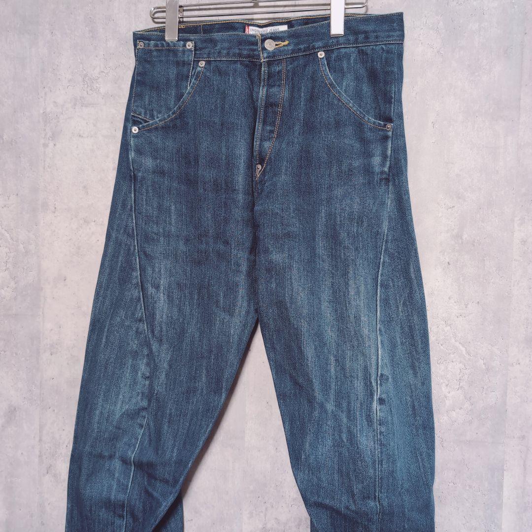 Levi's ENGINEERED JEANS LOOSE　W31　シンチバック