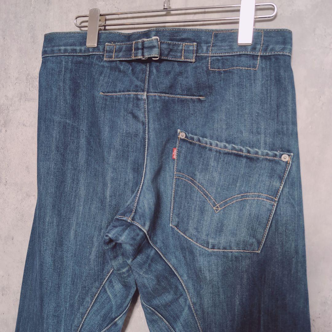 Levi's ENGINEERED JEANS LOOSE　W31　シンチバック