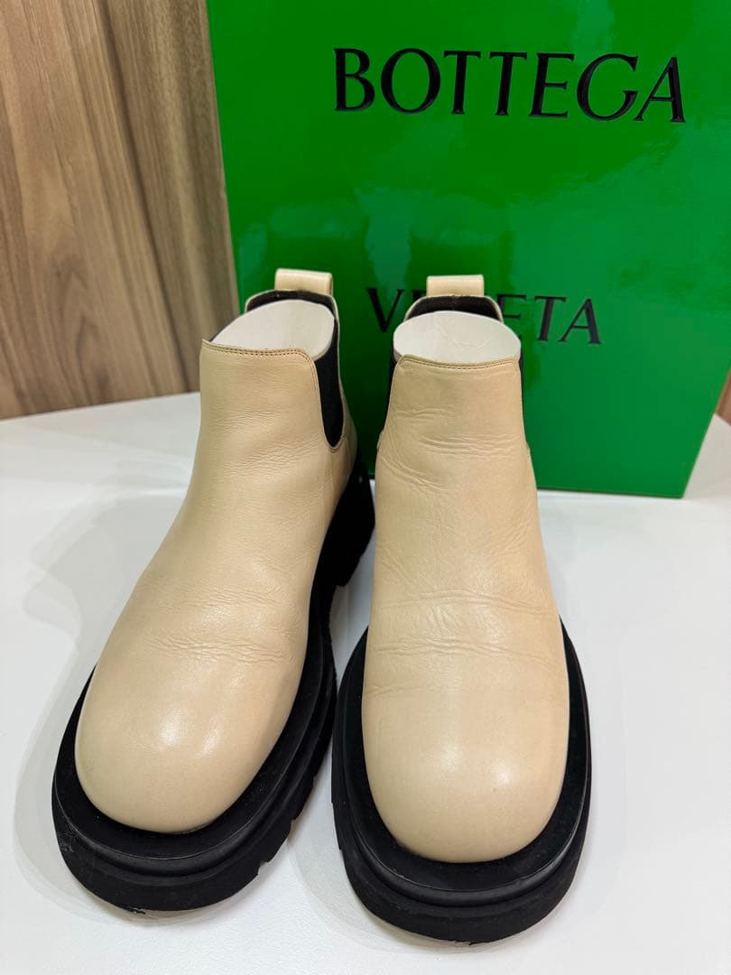 BOTTEGA VENETAサイドゴアブーツ ボッテガ ホワイト38(24cm)
