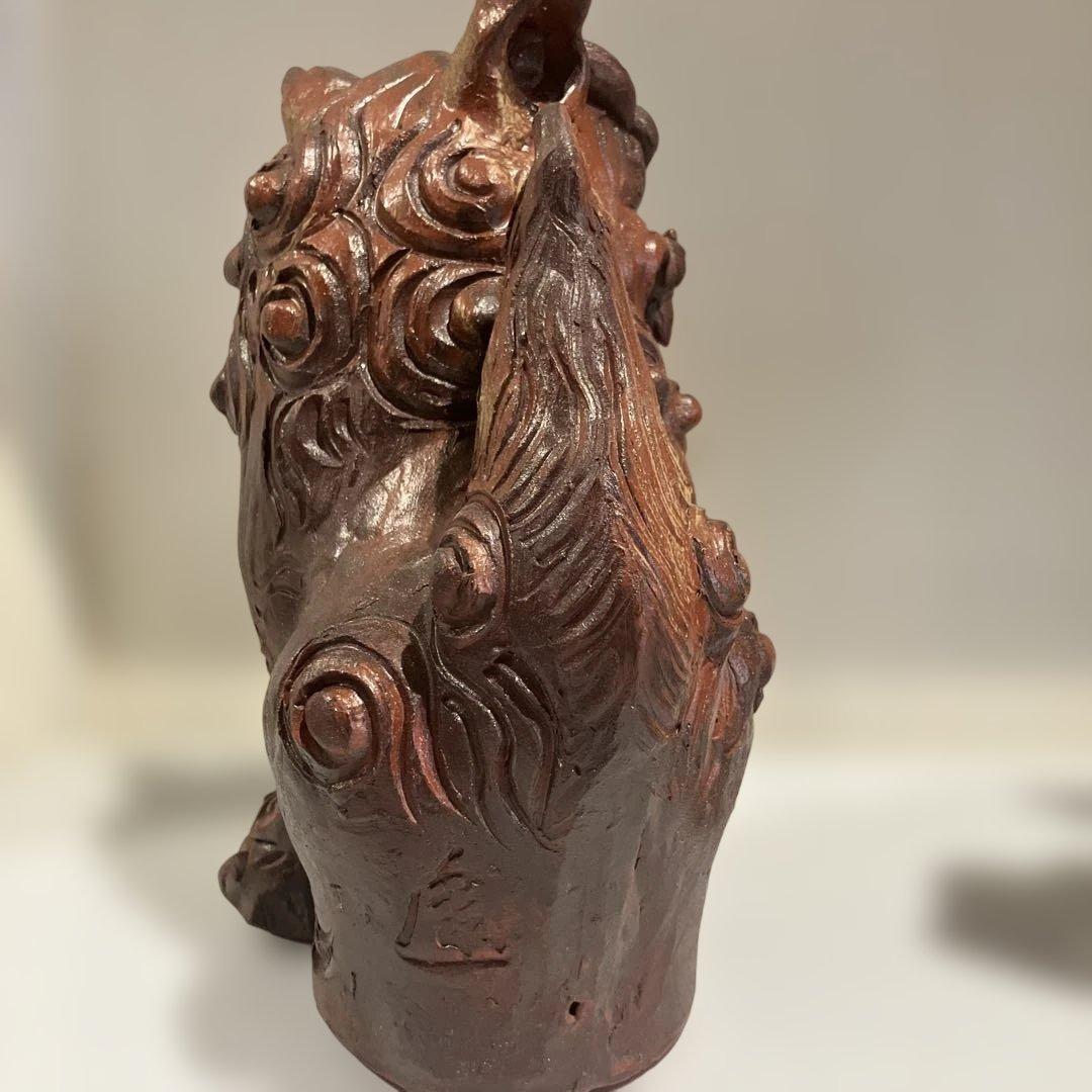 茶色のシーサー像 陶器製