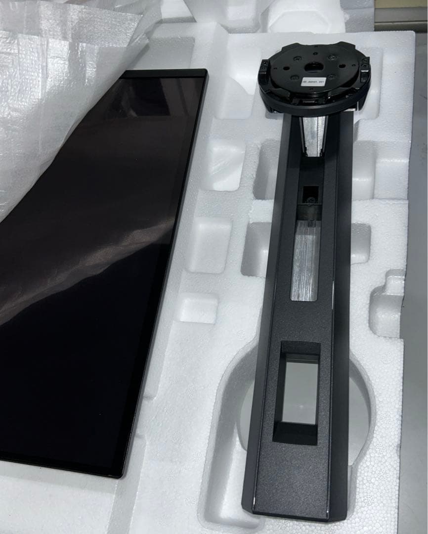 ASUS ROG Strix OLED XG27ACDMS 26.5インチ