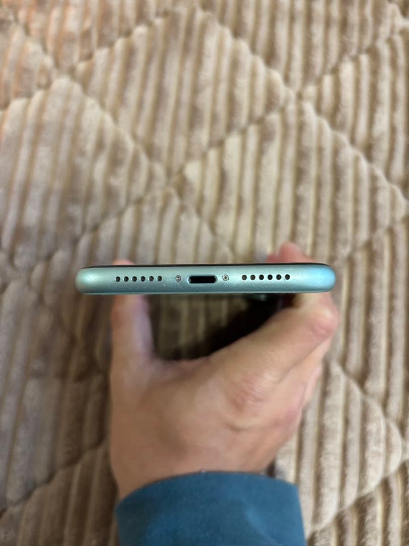 Apple iPhone11 64GB 緑 グリーン 限定人気色