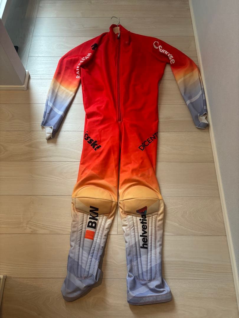 DESCENTE デサント FIS対応 GSワンピー ス　スイスチーム 2023