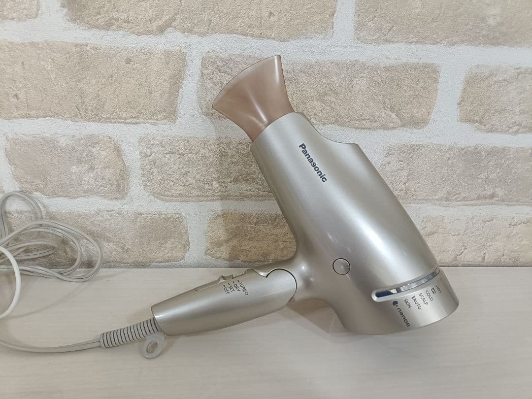 Panasonic　パナソニックドライヤー　EH-NA9G