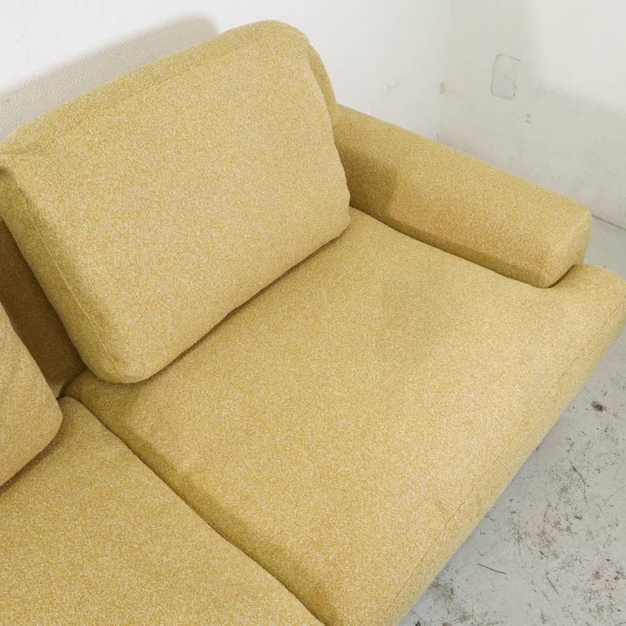 25年製 ウニコ グレイグ カバーリングトリプルソファ イエロー 中綿フェザー