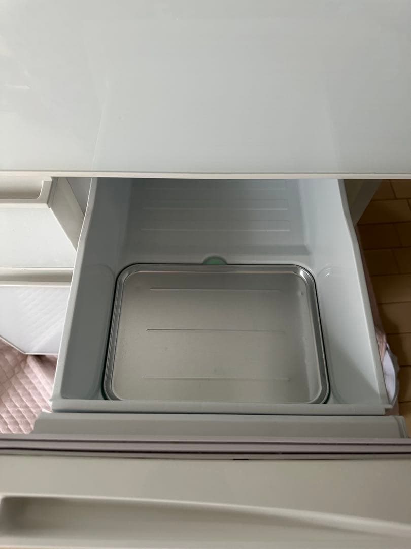 【札幌の方のみ取引可能】 冷蔵庫　右開き　ガラストップ　417L 美品 最終値下