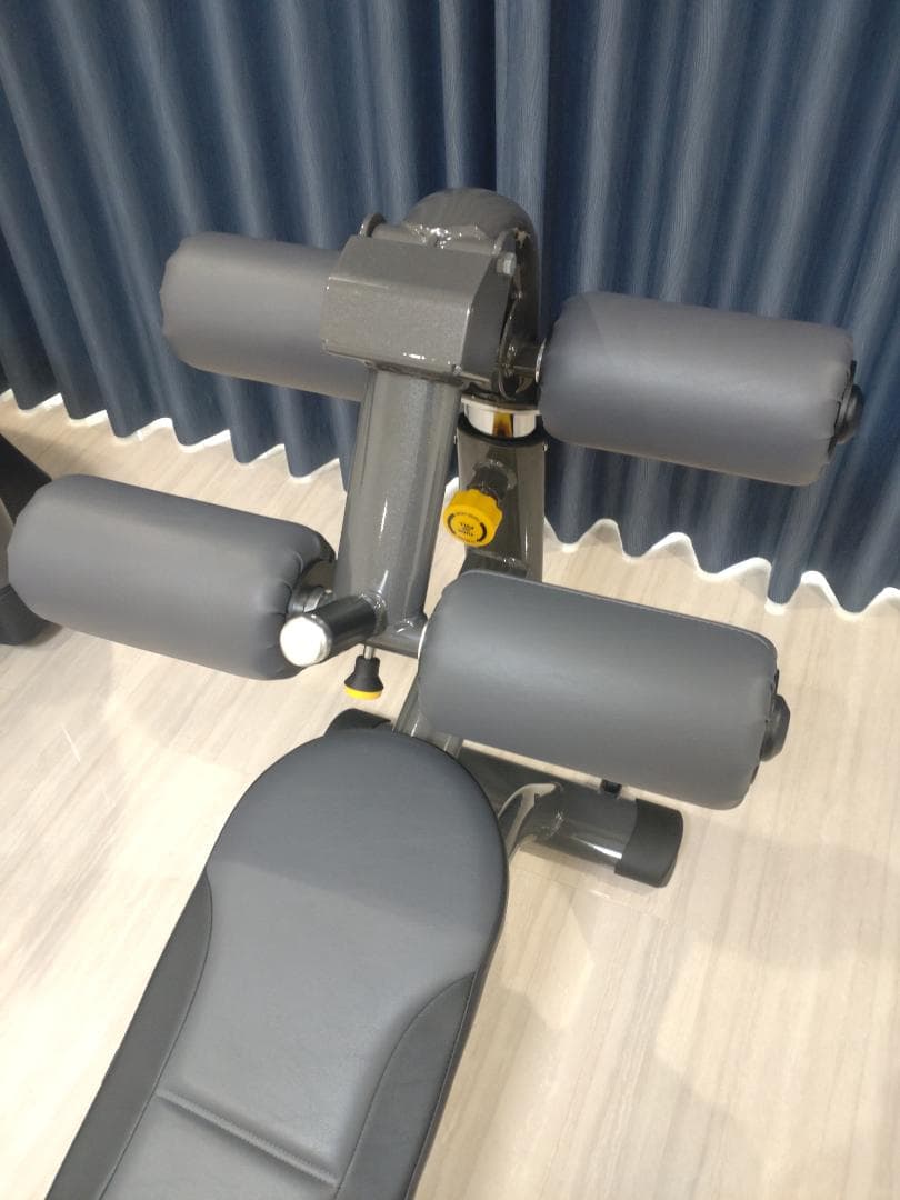 SportsArt Fitness クランチベンチ A995