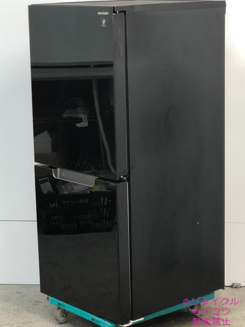 【中古】シャープ冷蔵庫 152L 2021年式2510231228