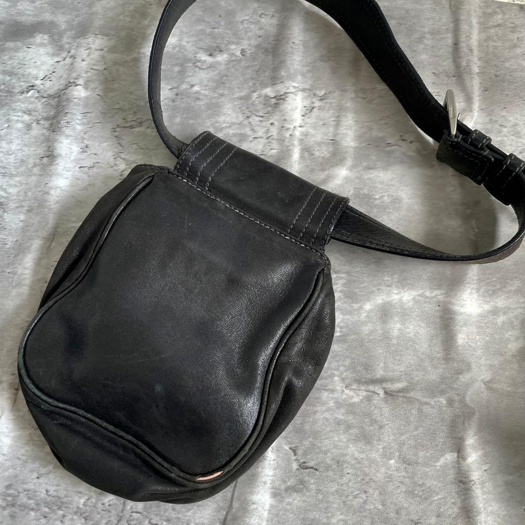 PRADA archive ウエストバッグ ロゴ型押し