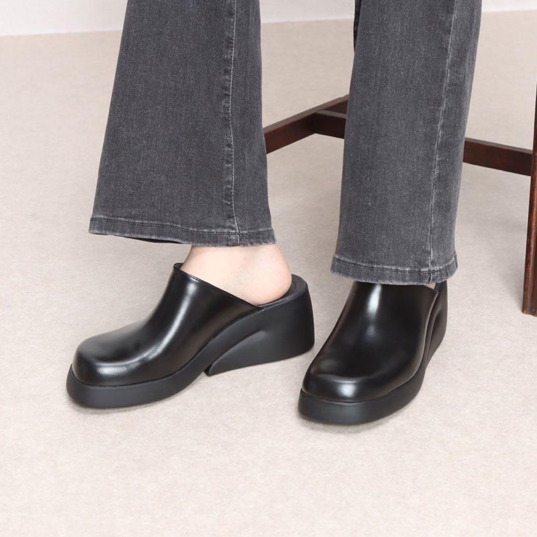 【美品】CAMPER KAAH / カー ミュールパンプス〈定価24,200円〉