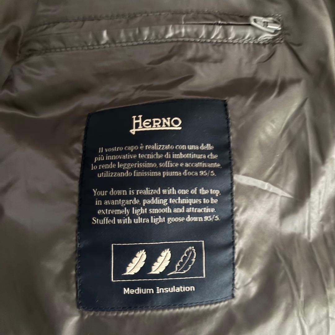 メ*4様 HERNOフード付きダウンジャケット 54
