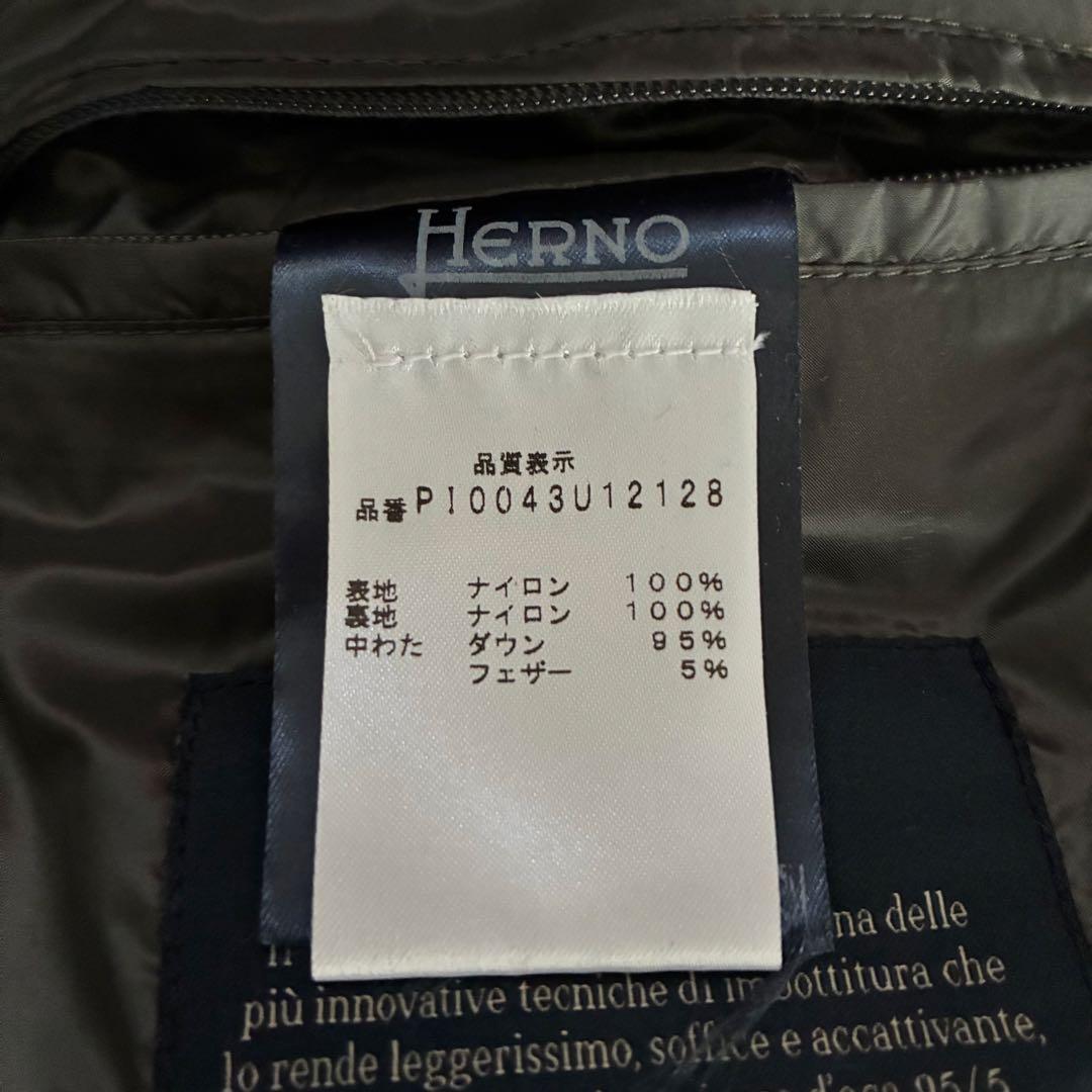 メ*4様 HERNOフード付きダウンジャケット 54