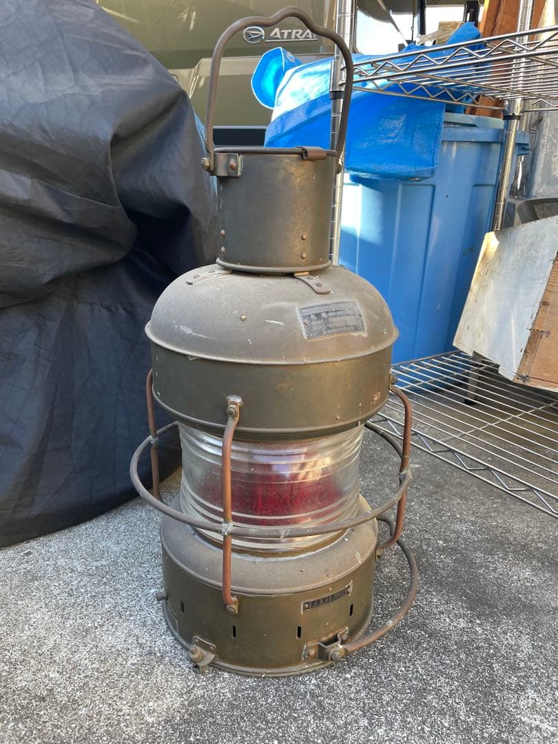 船舶用油灯式舷灯　左舷灯(赤灯)