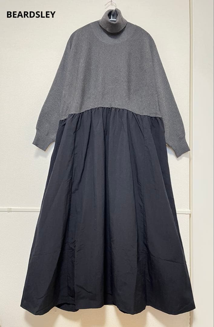 美品／BEARDSLEY ビアズリー　ニットコンビギャザーワンピース　ハイネック