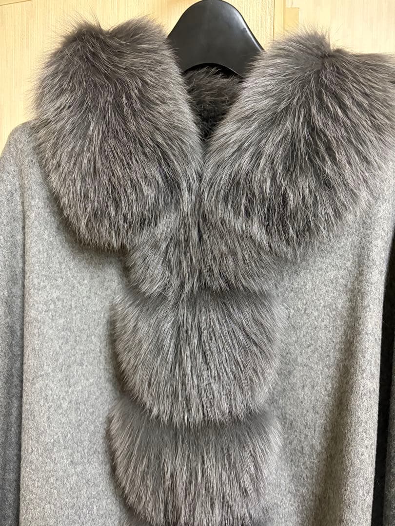SAGA FURS カシミヤ　フォックス ポンチョ未使用